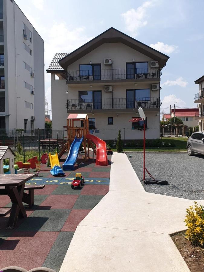Vila Yna Navodari Exterior photo